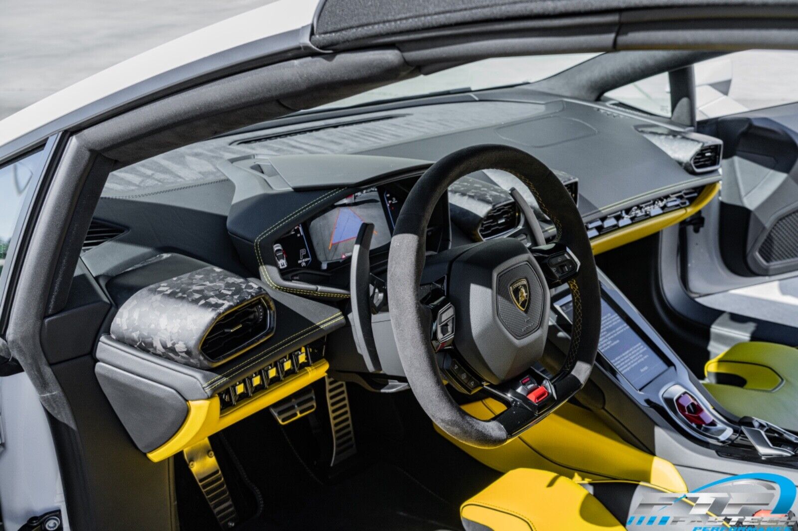 Forged Carbon Interior Kit Lamborghini Huracan LP610/EVO/PERF  IN STOCK USA WOW