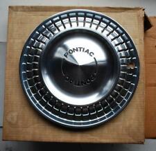 NOS 1975 PONTIAC ASTRE DELUXE WHEEL COVER 740025  NEW GM PART picture