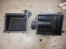 2002 LAND ROVER DISCOVERY II AIR FILTER BOX picture