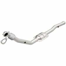 MagnaFlow 23761 Direct-Fit Catalytic Converter for '96-'97 Volvo 850 2.5L picture