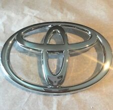 2001-2004 Toyota Tacoma Front Grille Emblem Chrome 75311-04040 Genuine OEM Part picture