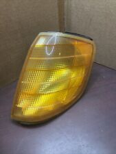 92-1994 Mercedes-Benz W140 S320 S420 S500 S600 500SEL 600SEL Turn SIGNAL LIGHT L picture