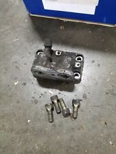 1987 Benz W126 300SD A/C Manifold Plate picture