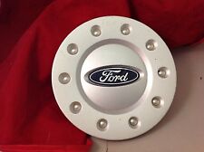 #R (1) 2005 - 2007 Ford 500 Freestyle Painted Silver OE Center Cap 4F93-1A096-AA picture
