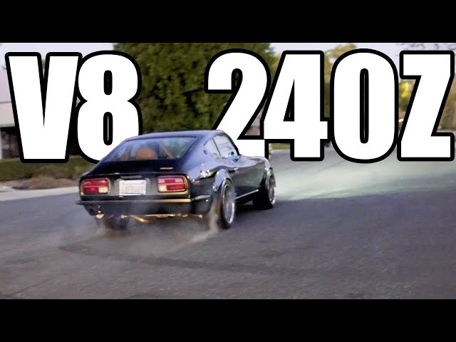 Tire Roasting V8 Powered Nissan 240Z