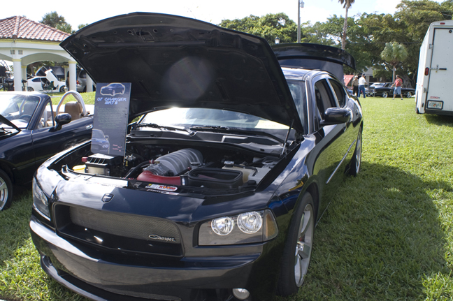 2007  Dodge Charger SRT8 426 HEMI Stoker picture, mods, upgrades