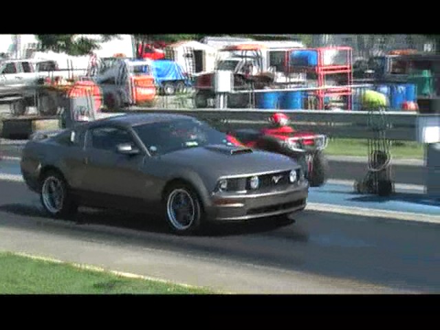 2005 Ford mustang gt quarter mile time #6