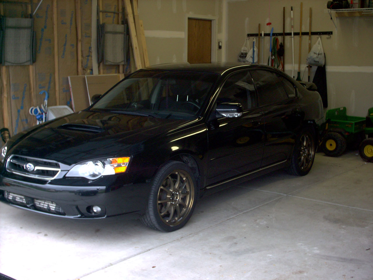 2005  Subaru Legacy gt picture, mods, upgrades