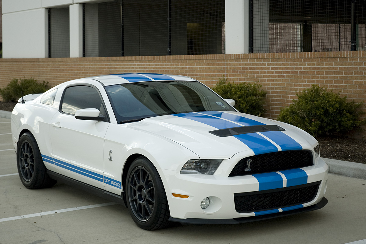 2010 Ford Mustang Shelby-GT500 Coupe 1/4 mile Drag Racing ...