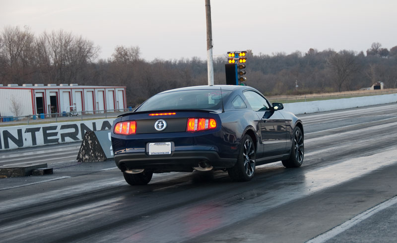 2011 Ford mustang v6 1 4 mile times #6