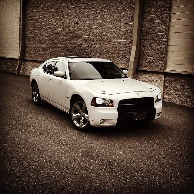 2008 Stone White Dodge Charger RT picture, mods, upgrades