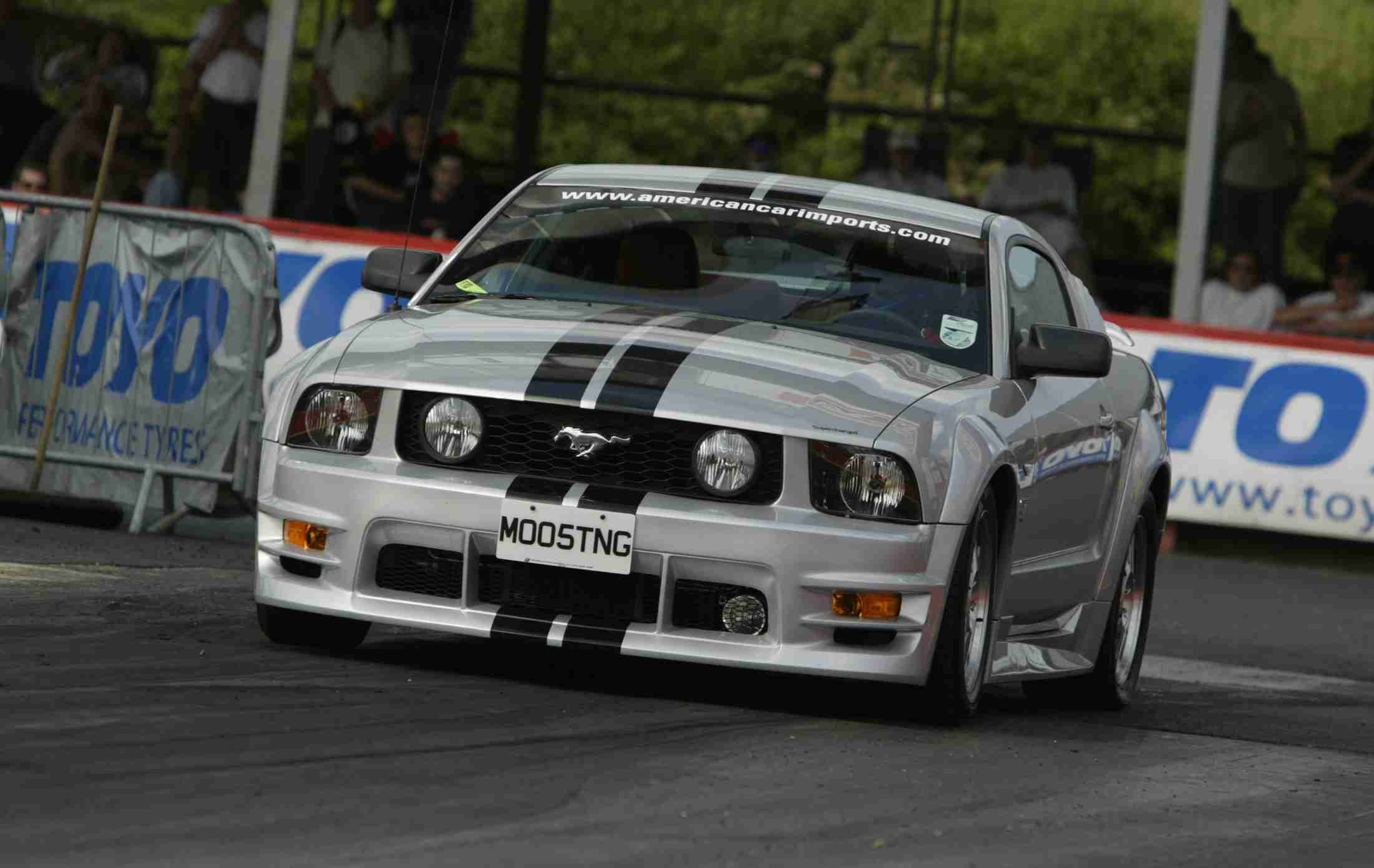 2005 Ford mustang gt 1/4 mile time #4