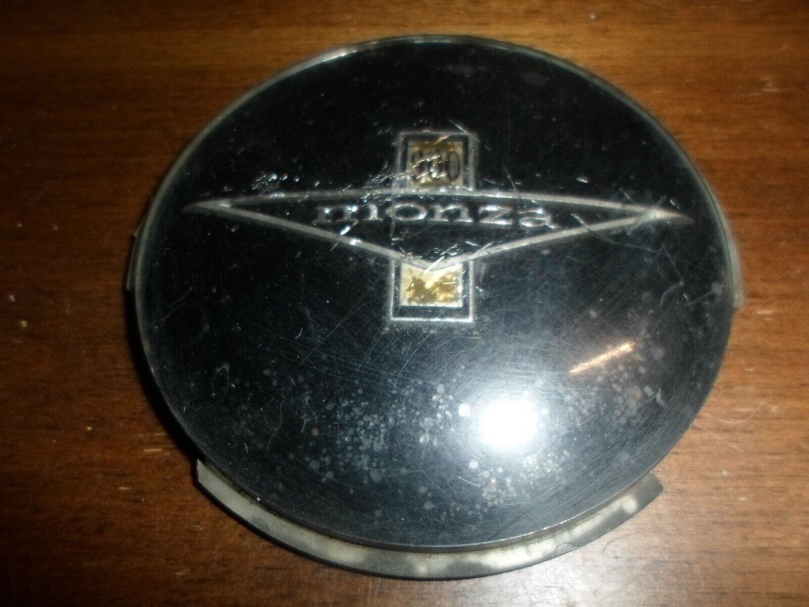 Chevy Corvair - 900 Monza Wheel Center Cap
