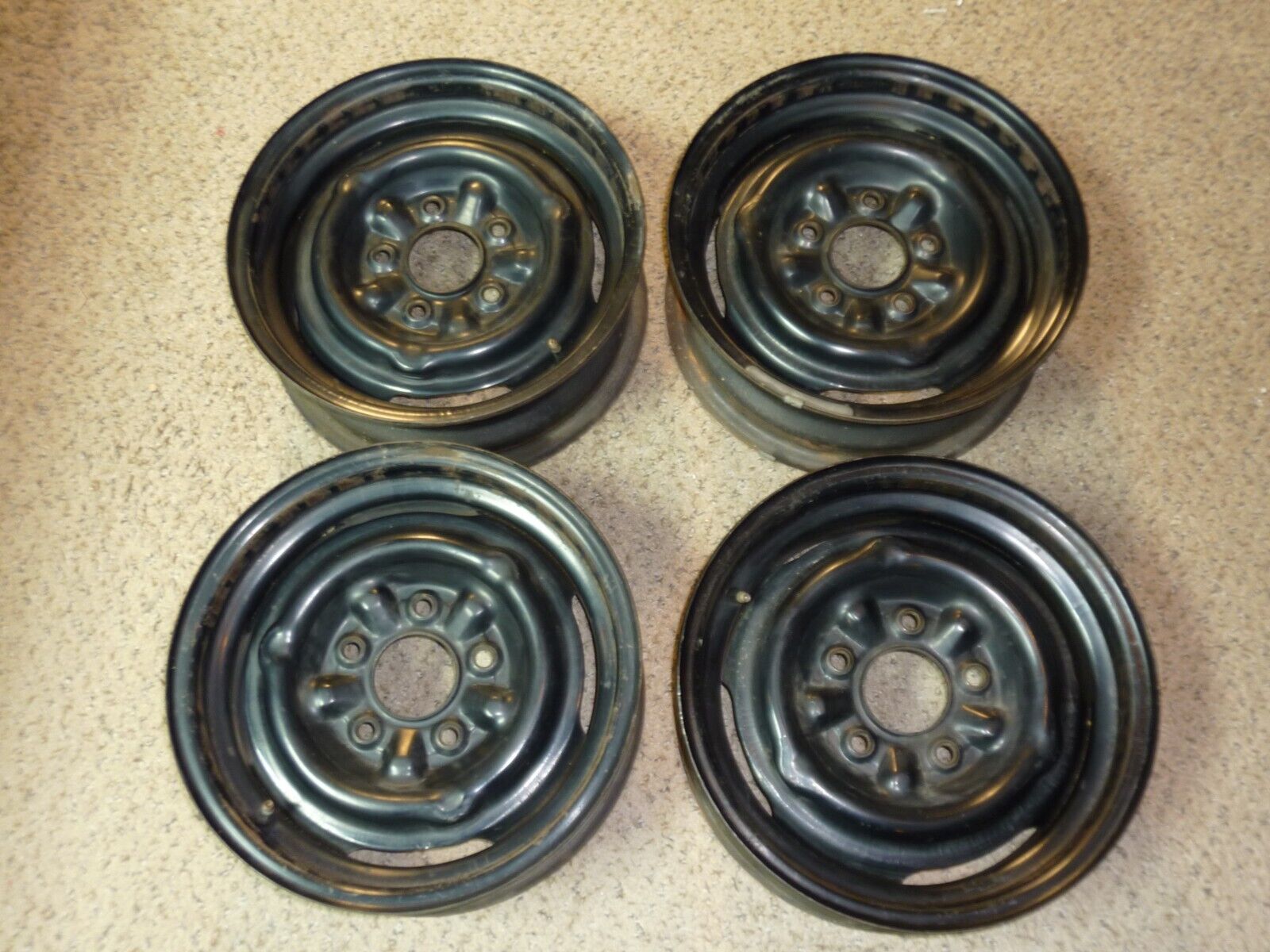 GM Steel Wheels 15 x 5 Set of 4  4.75 BC 3.5 Back Space NICE 60's 70's Chevy