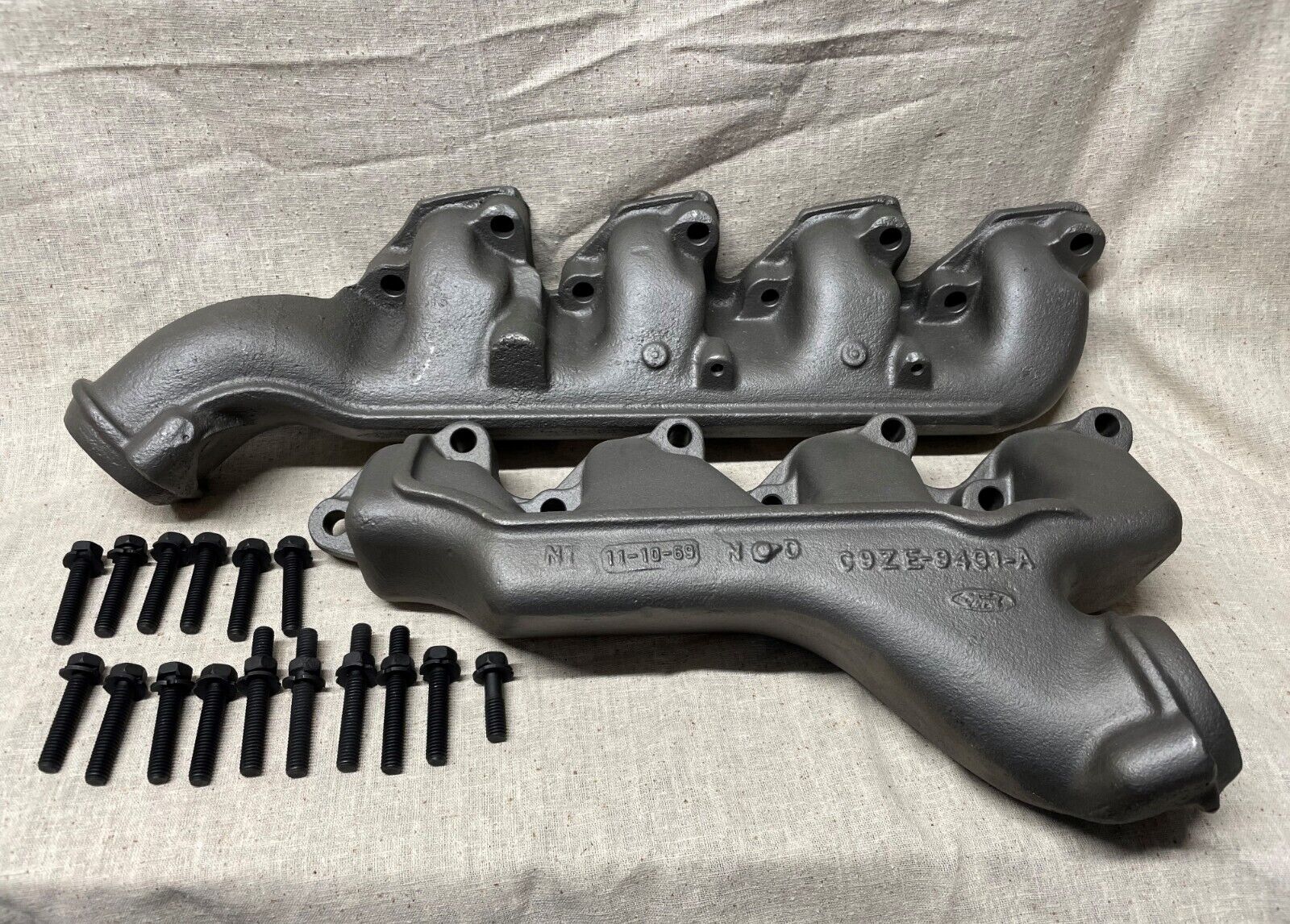 1969 1970 Boss 302 Exhaust Manifolds, Mustang and Cougar, NEW w/Bolts