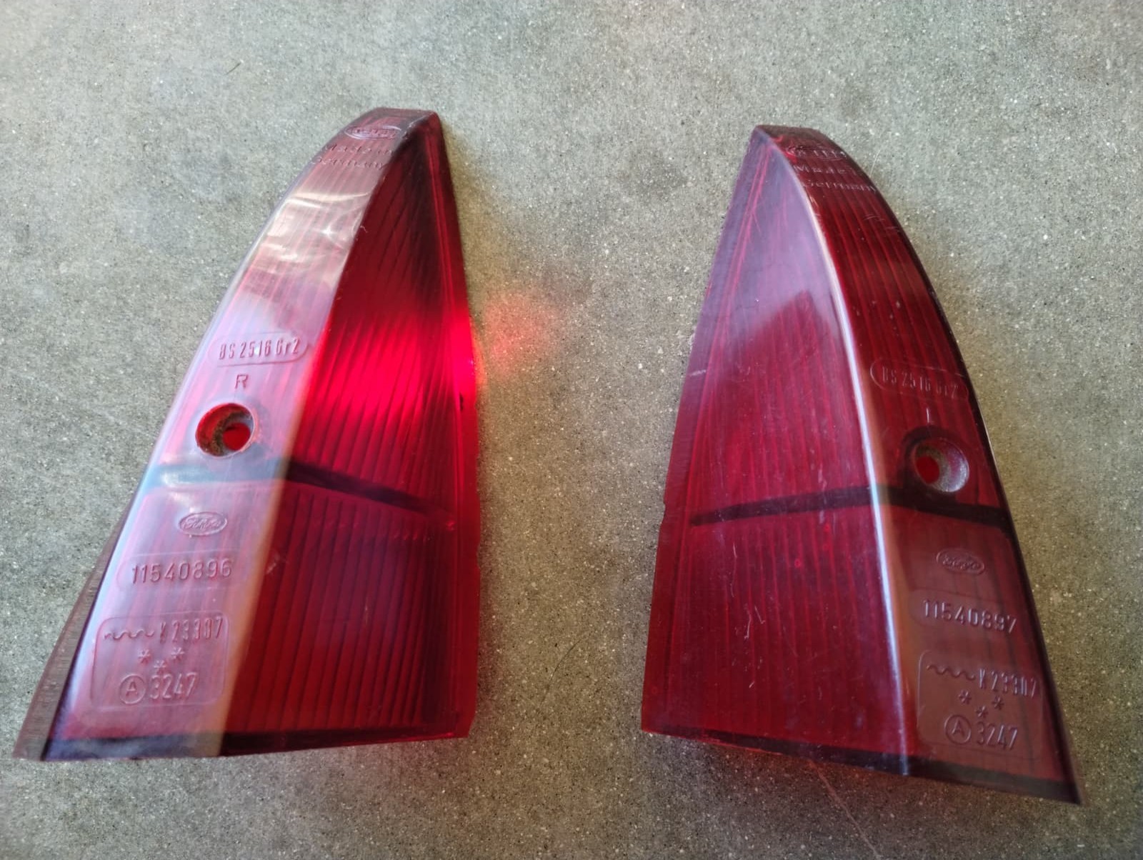 1963 - 64 FORD TAUNUS 17M P3  Tournier,  pair of tail lights (Hella)