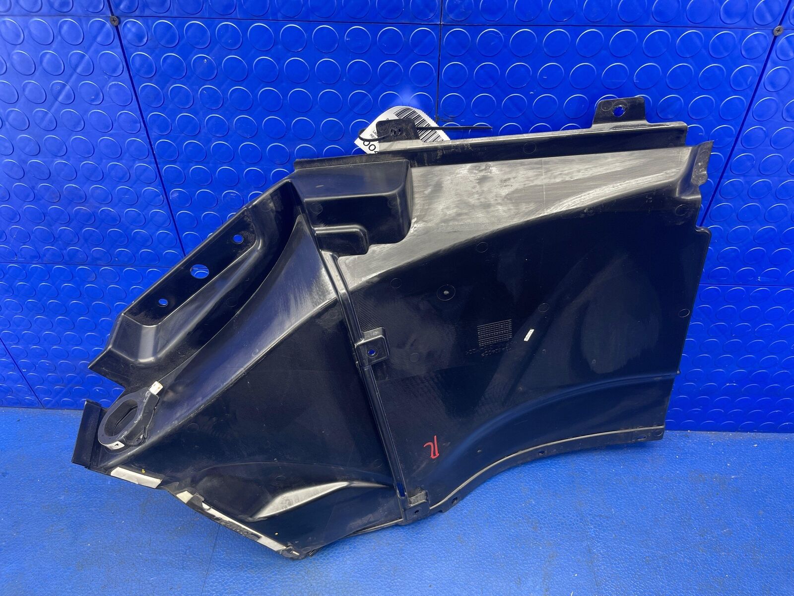 2016-2021 MCLAREN 570S REAR RIGHT RADIATOR SIDE AIR INLET DUCT PANEL 13A6240CP