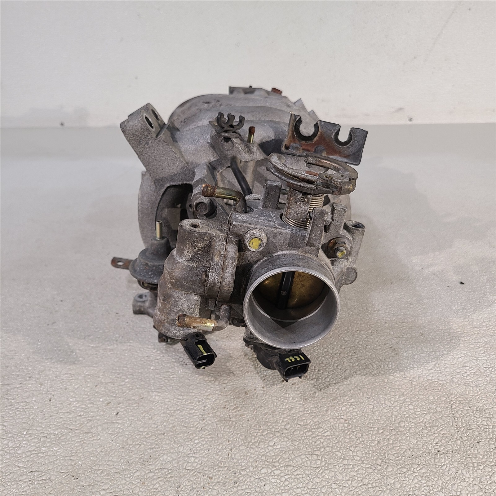 01-05 Mazda Miata MX5 Intake Manifold Plenum Upper Lower Aa7531