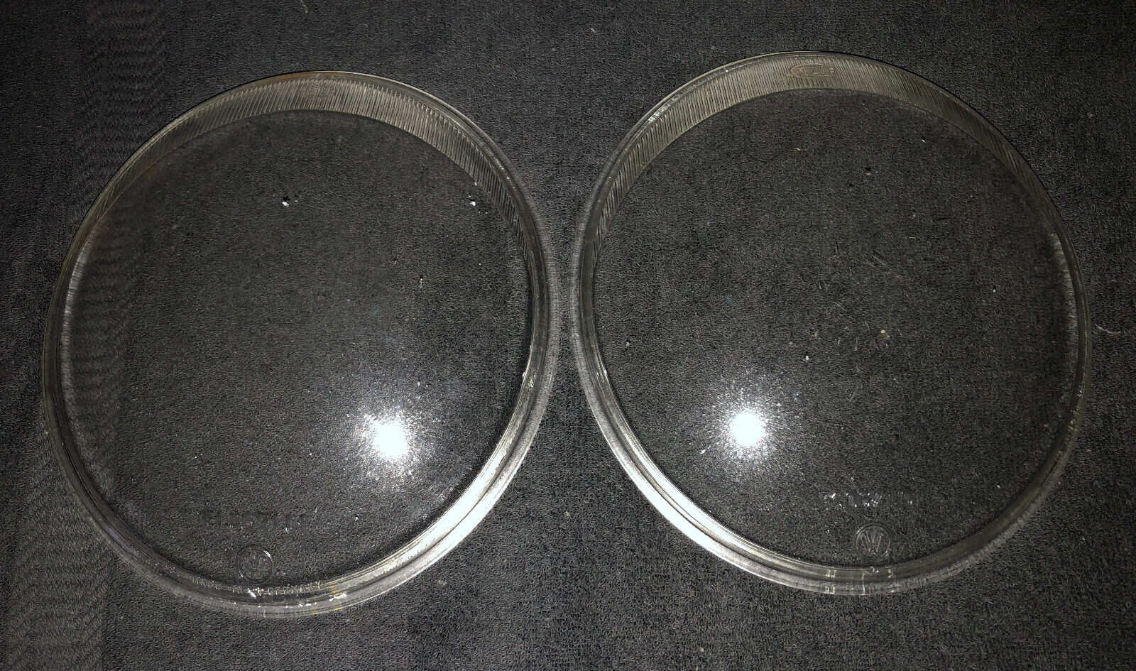 Volkswagen beetle headlight glass lens, 2