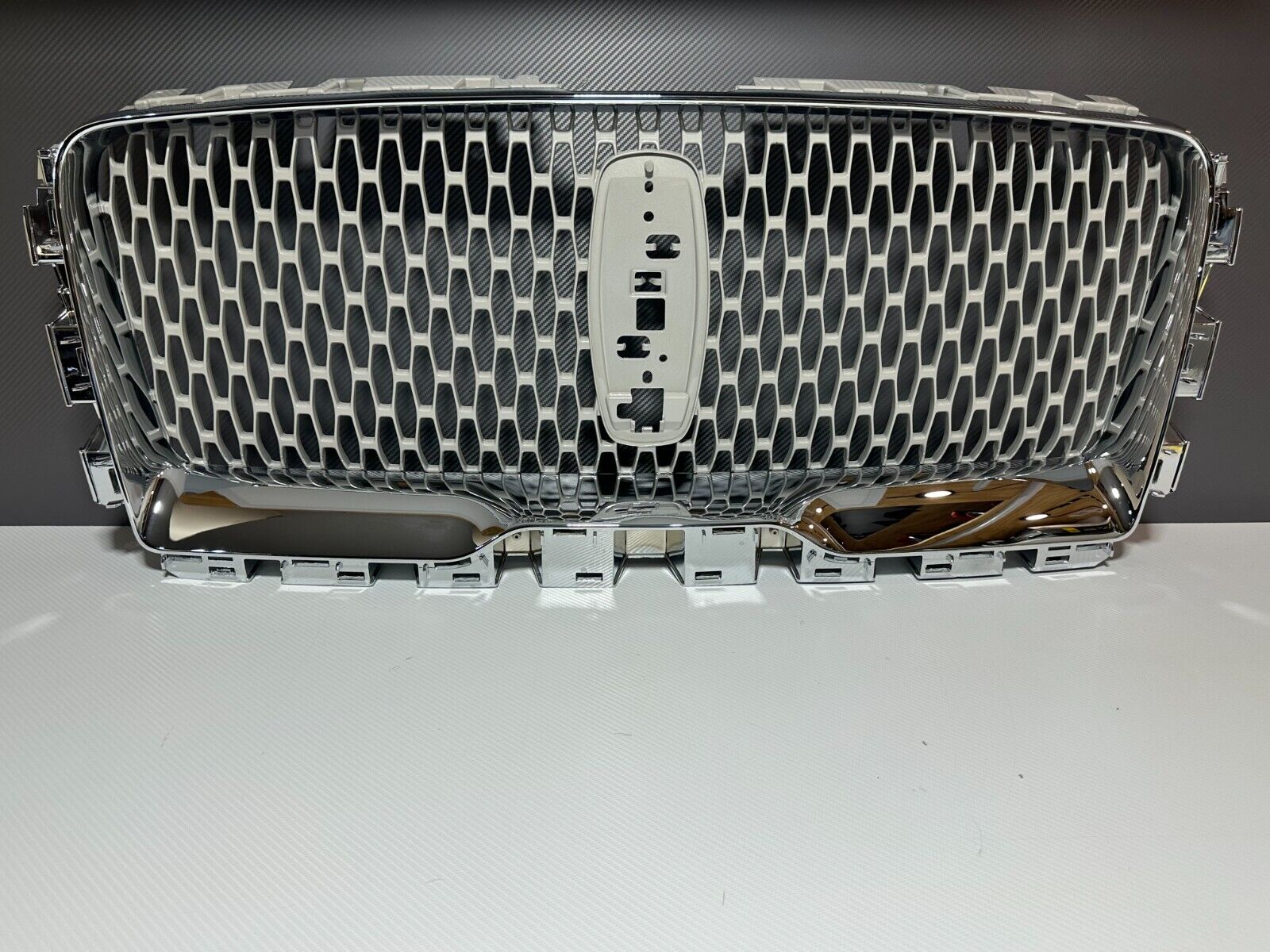 Lincoln Aviator OEM Grille 2020 2021 2022 2023