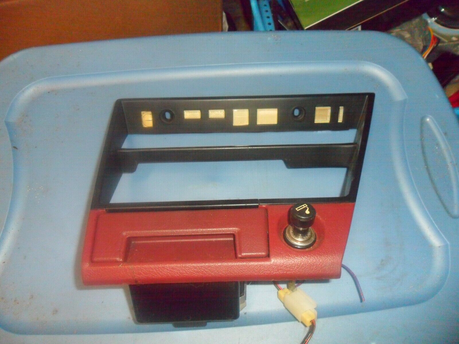 1989 89 1988 88 1987 Nissan 300 zx radio bezel dash trim ashtray lighter oem red