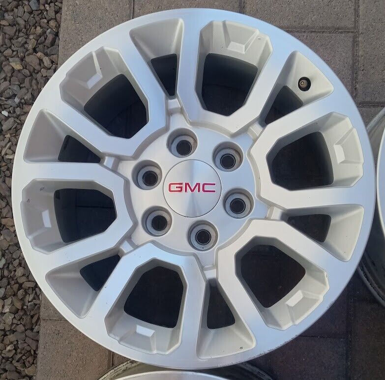 GMC Sierra 1500 Pickup Wheel Rim 18\
