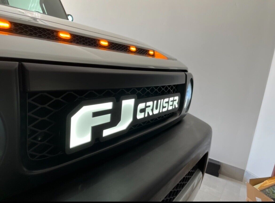 Toyota FJ Cruiser LED Grille Light  YEAR END CLOSE-OUT SALE