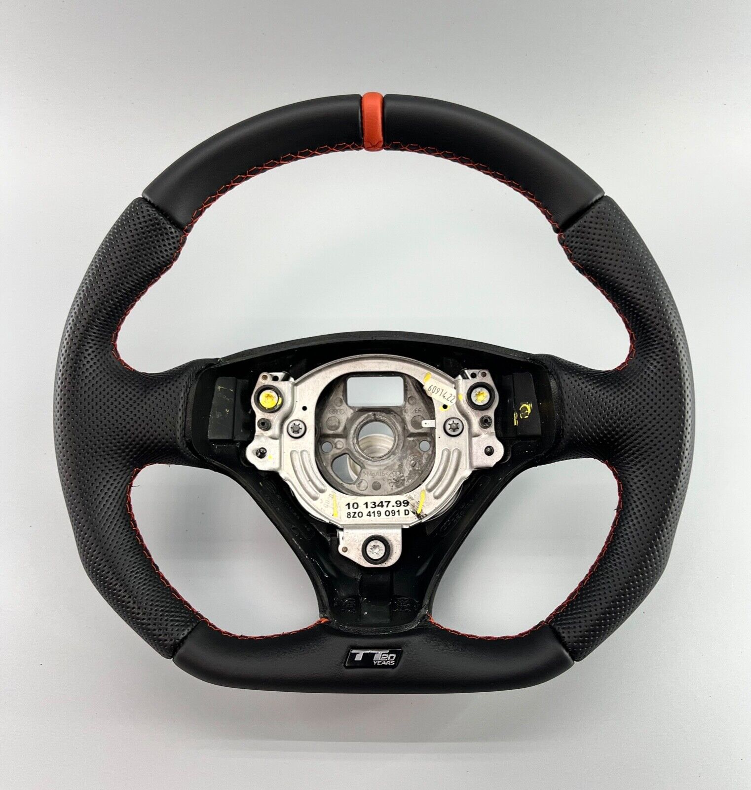 AUDI TT MK1 custom steering wheel flat bottom STUNNING New Leather