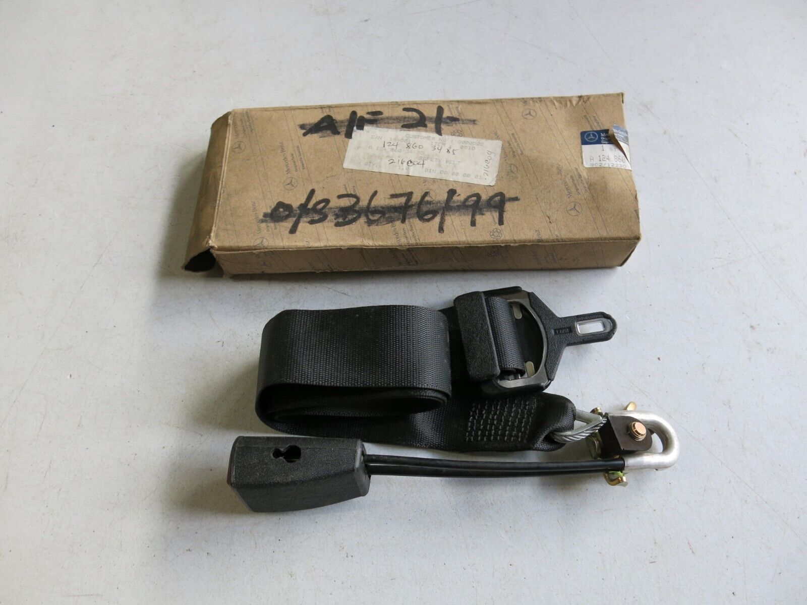Rear Lap Seat Belt 1248603485 fits Mercedes  W124 300TD 1987-1995