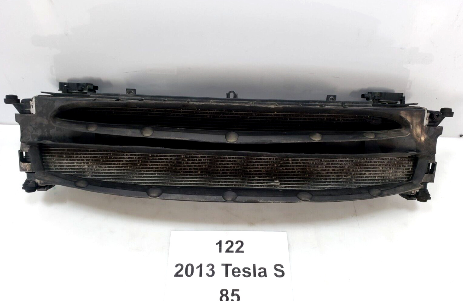 ✅ 12-16 OEM Tesla Model S Radiator Center Active Air Duct Shutter Intake Grille