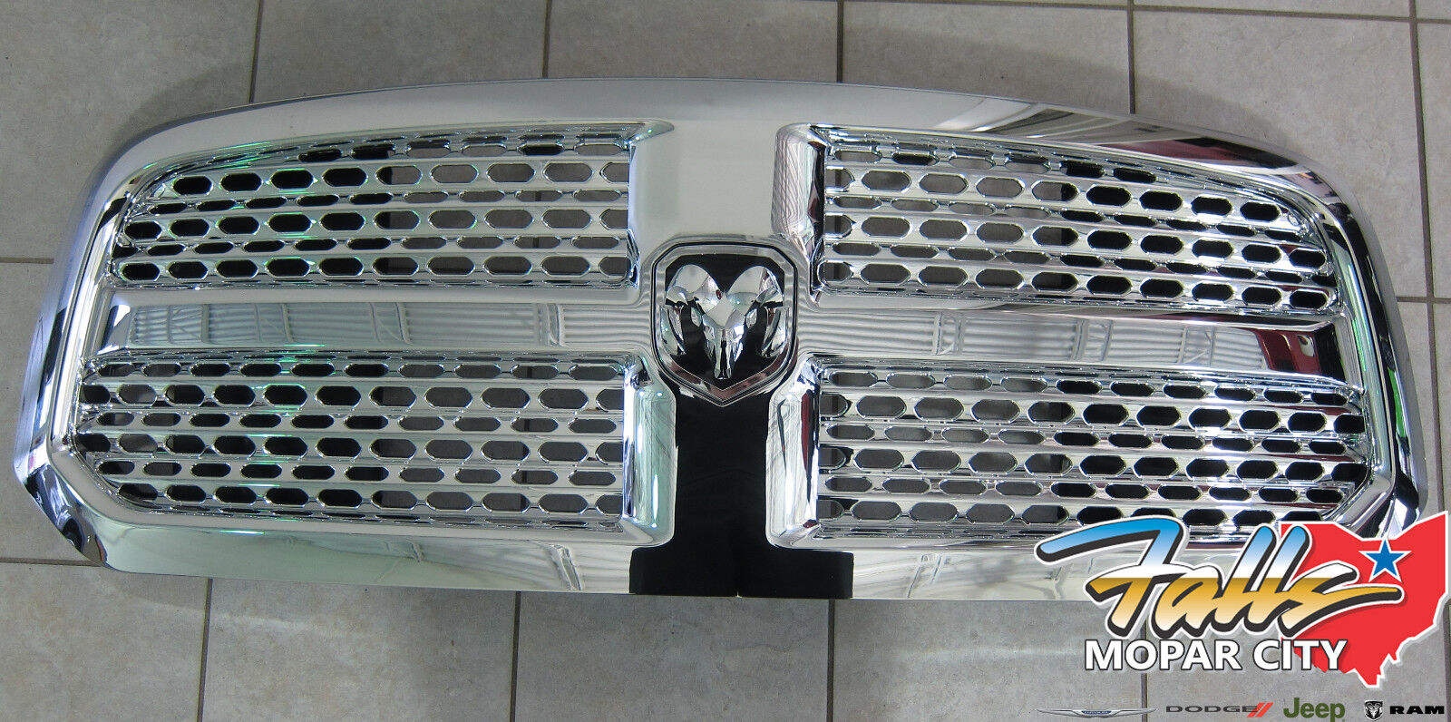 2013 - 2020 RAM 1500 Chrome Front Grille with Honeycomb Inserts MOPAR OEM