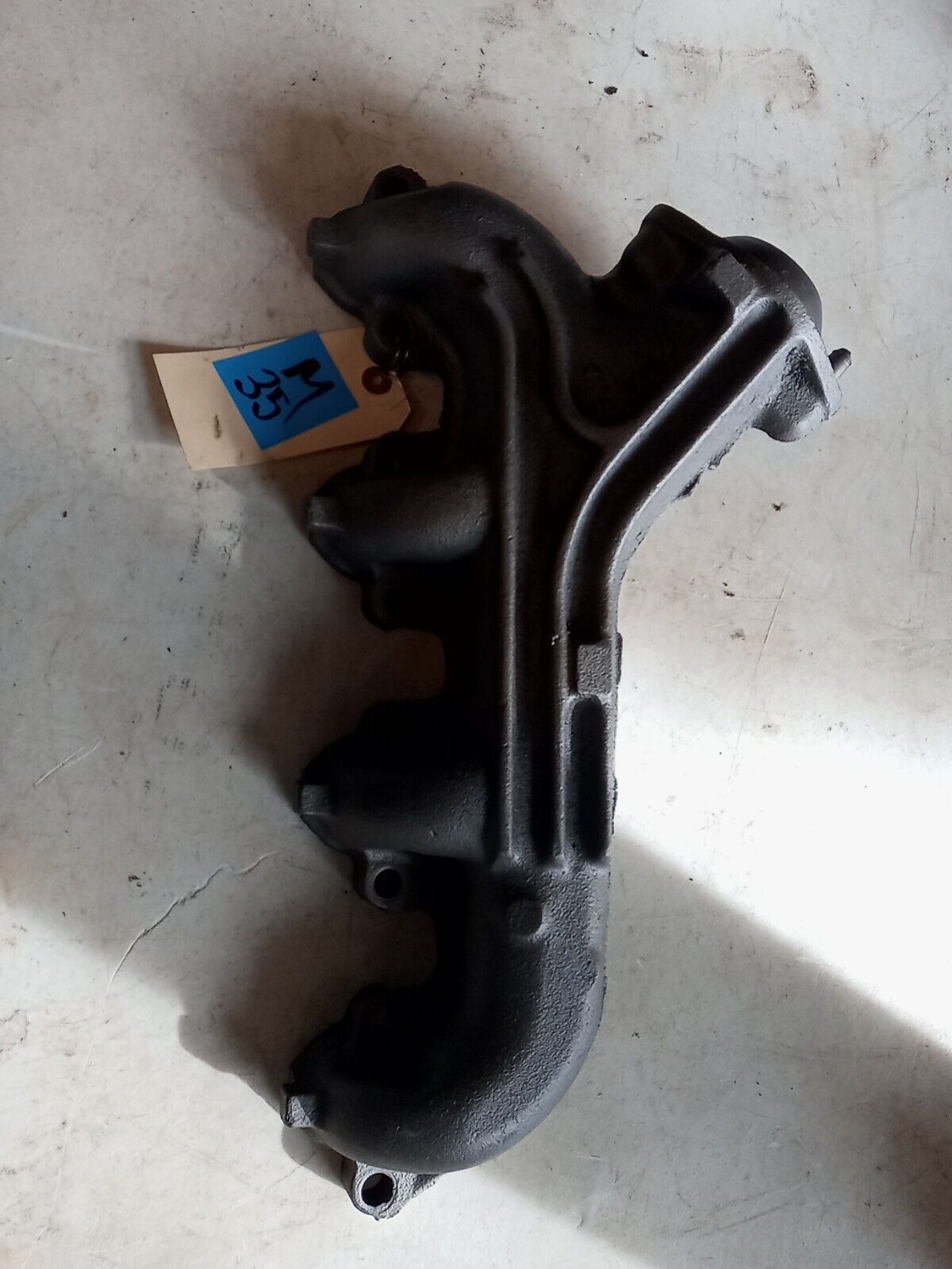 Ford 351M/400 OEM Exhaust Manifold D5AE-9431-AB Driver Side Used Good