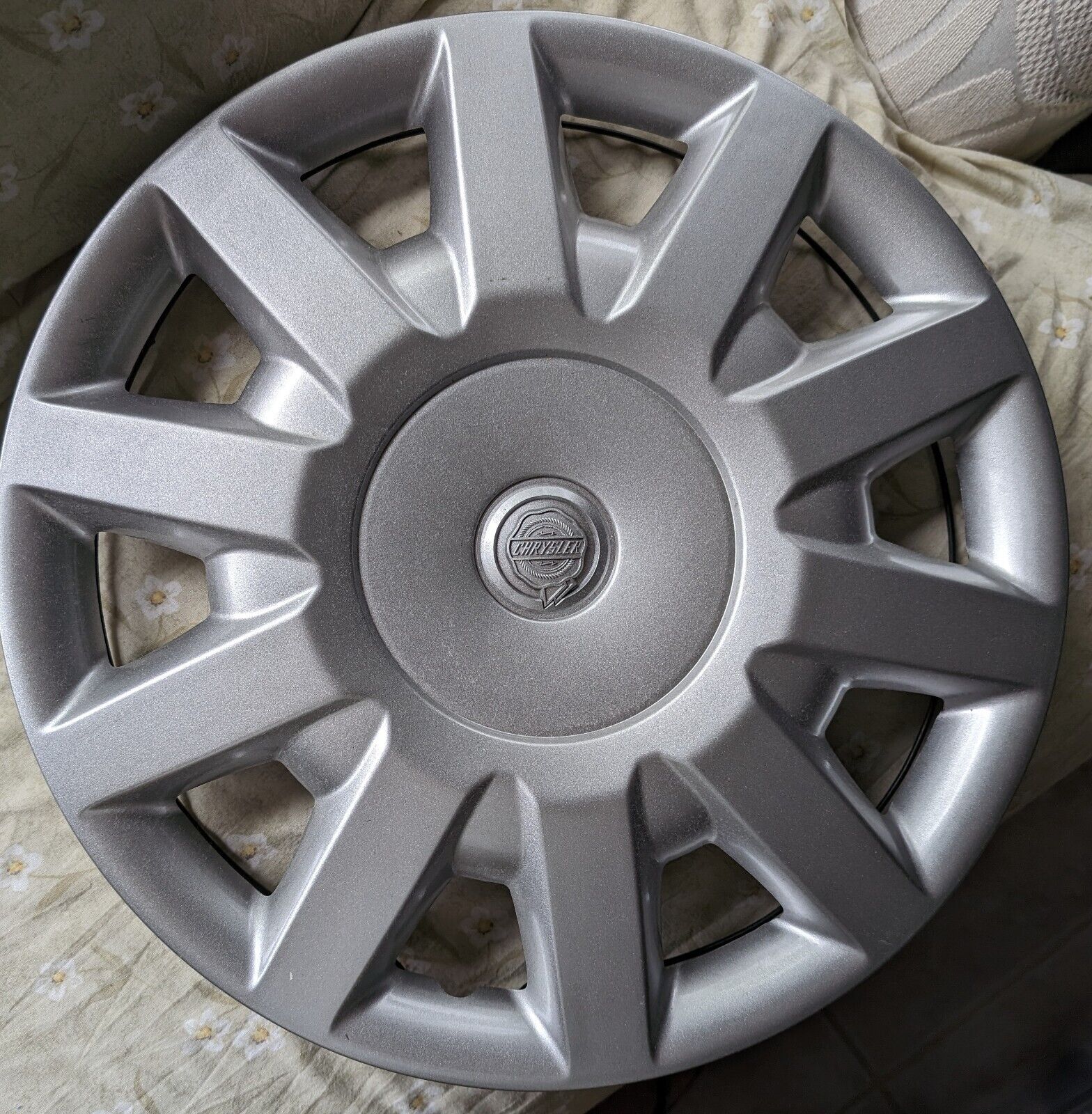 15 Inch Wheel Covers for Chrysler Silver