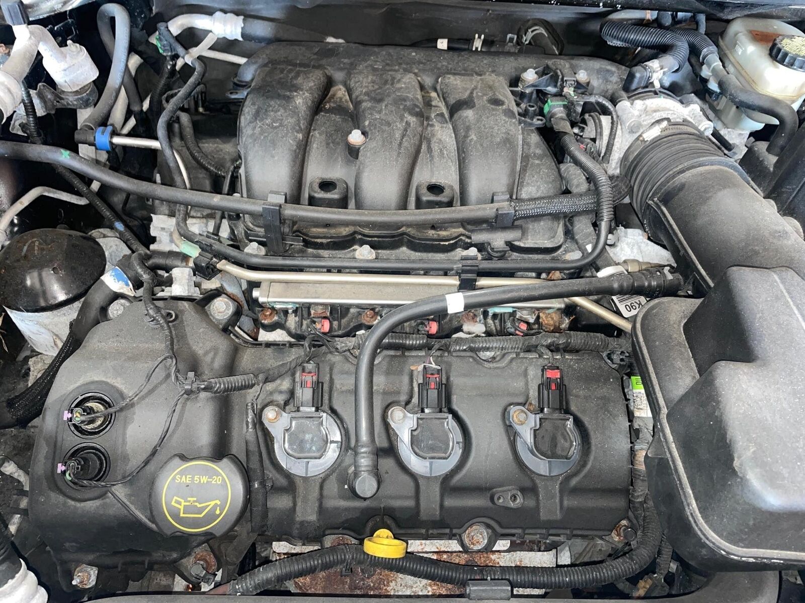 2015 Ford Explorer 3.7L Engine Assembly  VIN R, 8th digit 84K Miles Motor 13 19