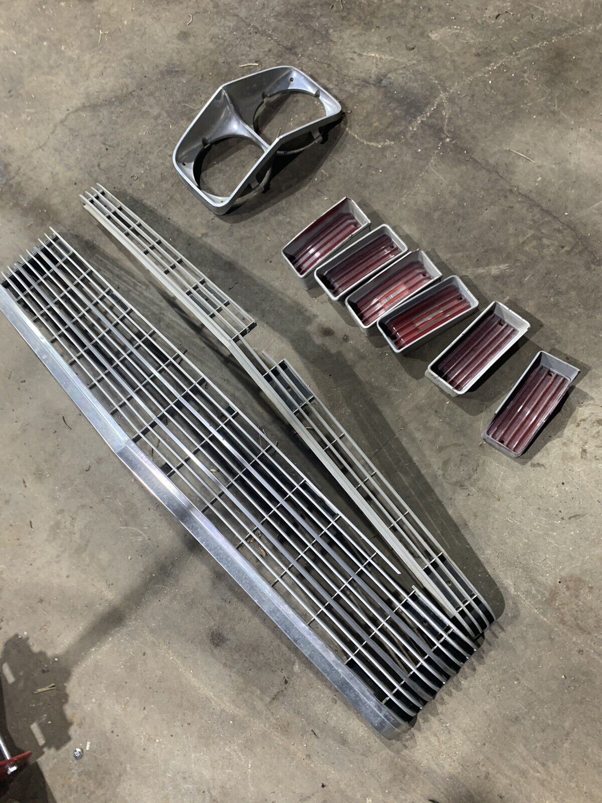 1970 Chevy Impala grille Chevrolet grill Bel Air Biscayne 