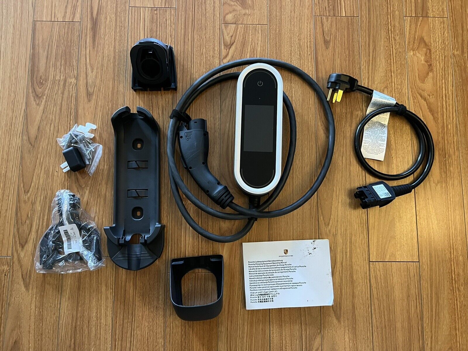 Porsche Panamera/Taycan Mobile Charger Connect IC-CPD