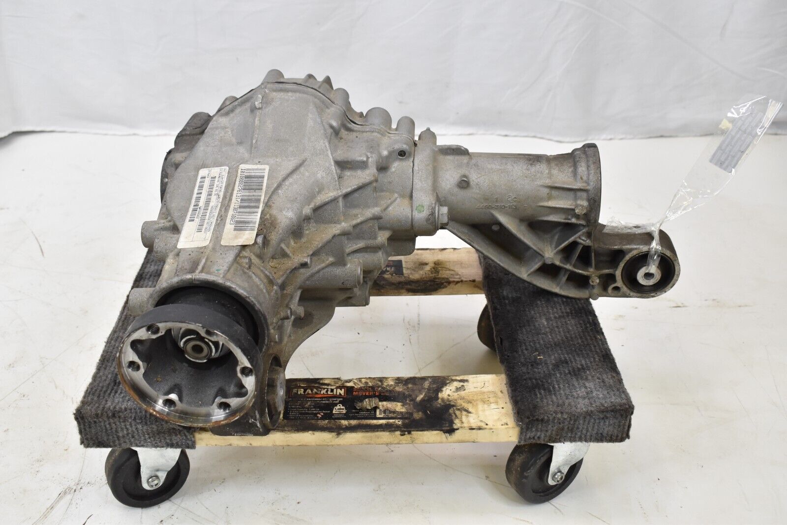 2013-2016 MERCEDES GL550 X166 AWD FRONT AXLE DIFFERENTIAL A1663300300 72K MILES