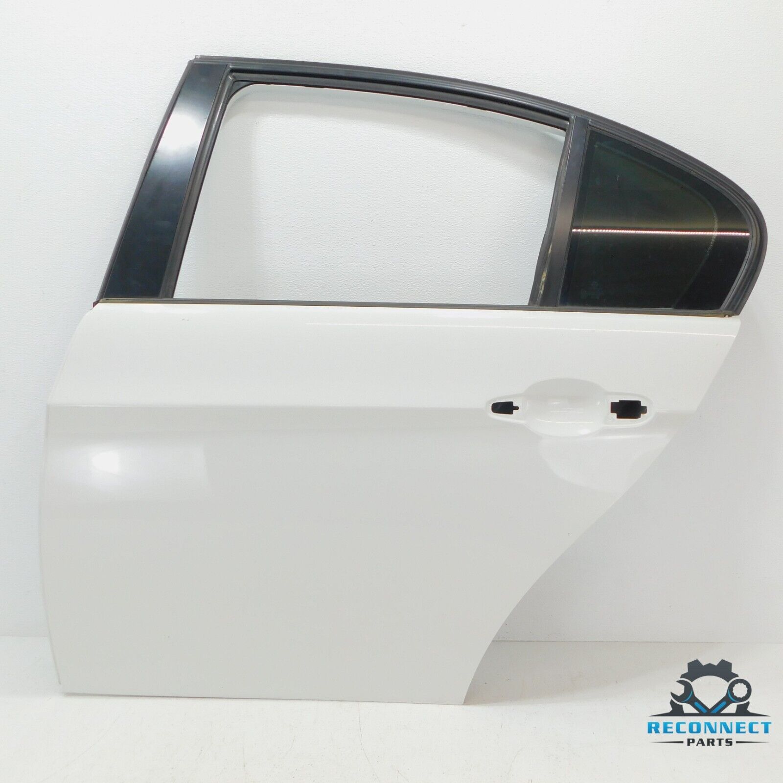 06-11 BMW 335i M3 E90 Rear Left Driver Side Door Shell Panel Assembly White OEM
