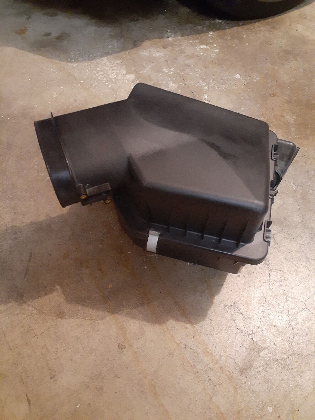 2007 2008 2009 FORD MUSTANG SHELBY GT500 AIR CLEANER INTAKE BOX