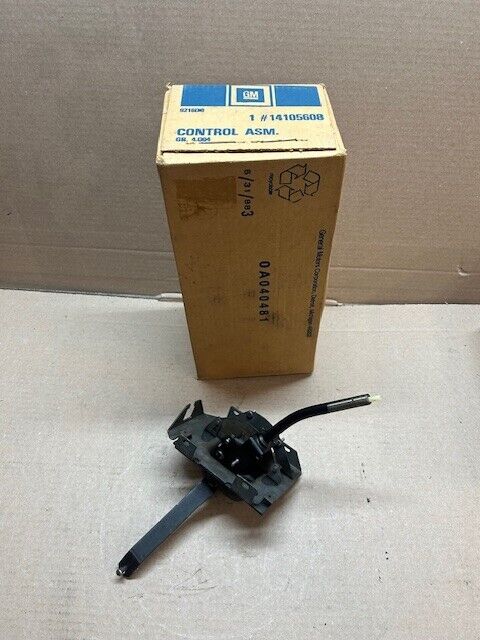 NOS 1983-87 CHEVY CHEVETTE T-1000 CONTROL SHIFTER ASSEMBLY 14105608 GM RARE